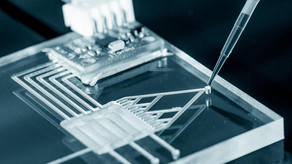 on-chip-lab technology